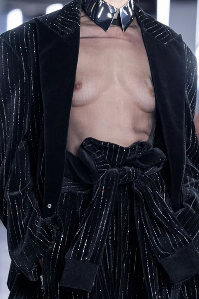 Look 183